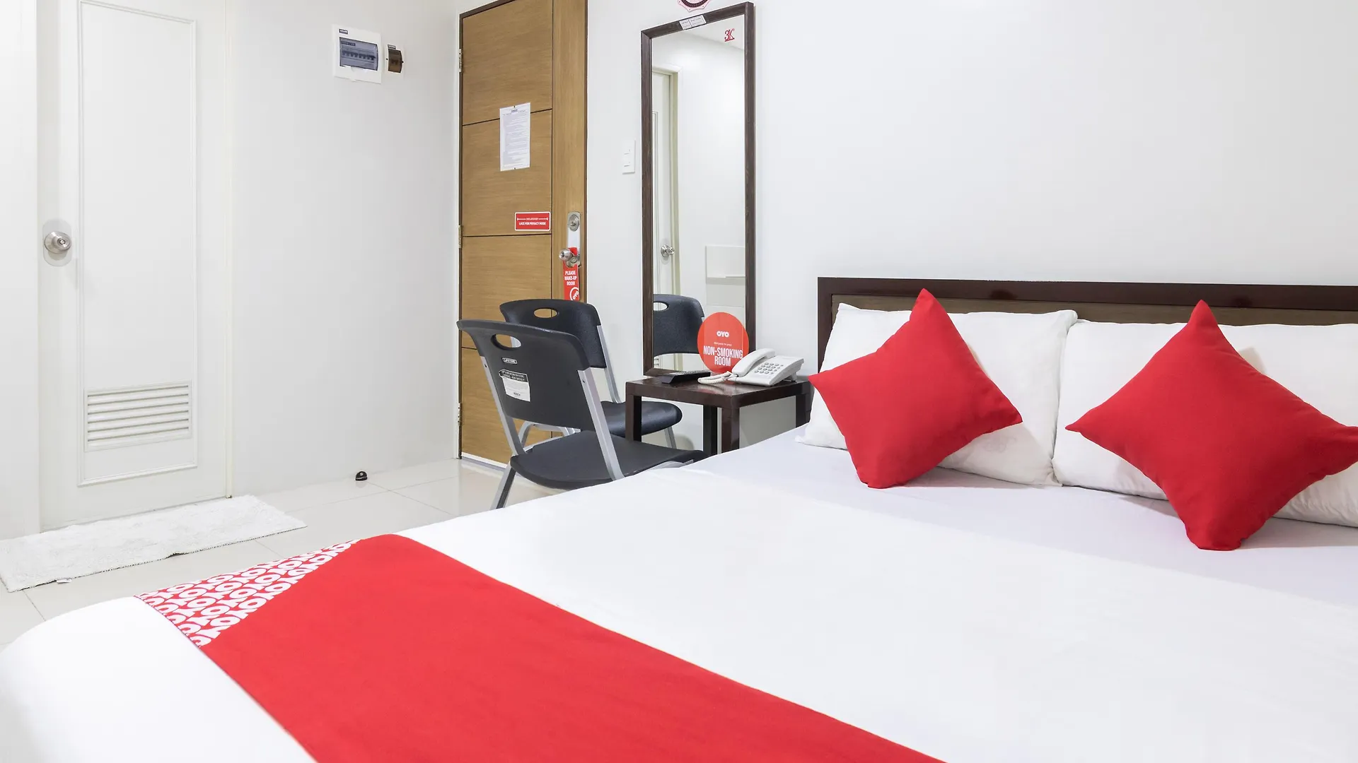 Oyo 152 Sangco Condotel Manila Philippines
