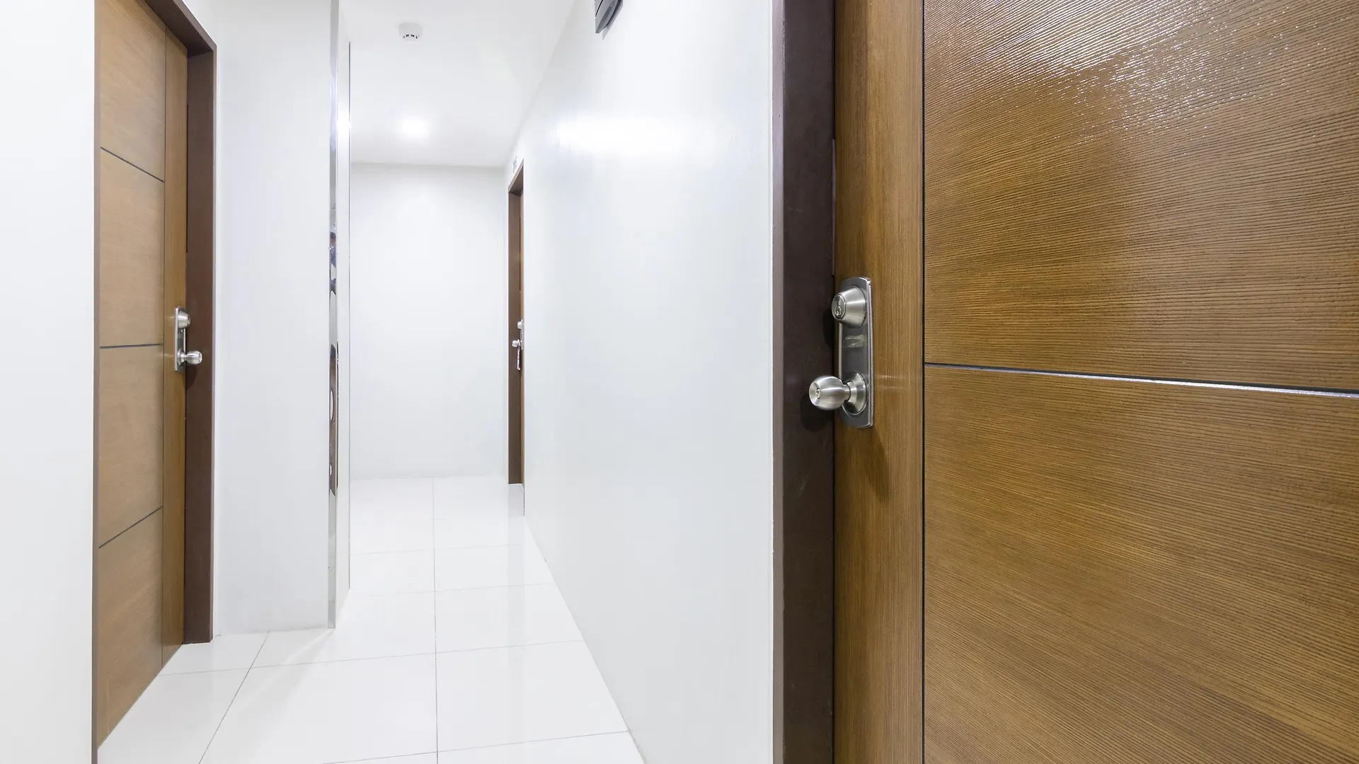 OYO 152 Sangco Condotel Manila 3*,