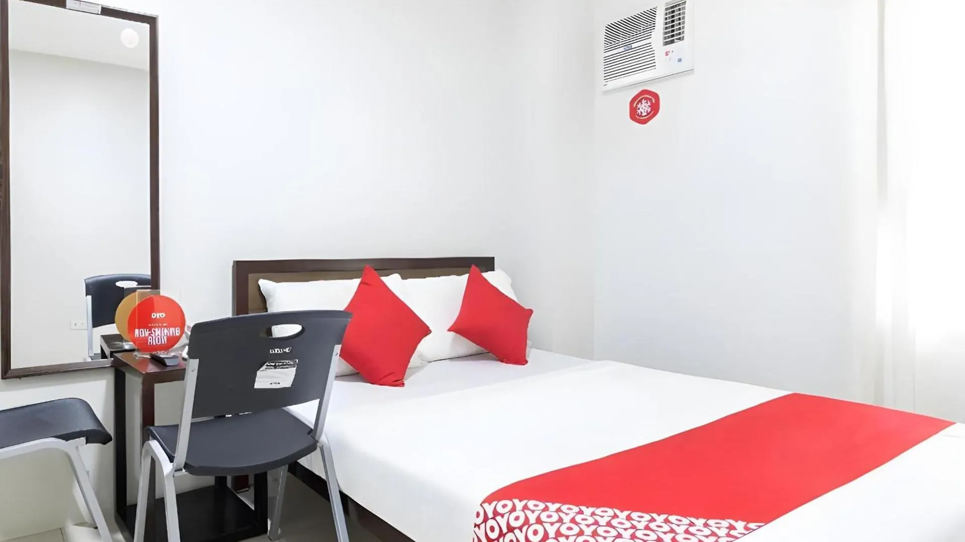 *** Hotel OYO 152 Sangco Condotel Manila Filippine