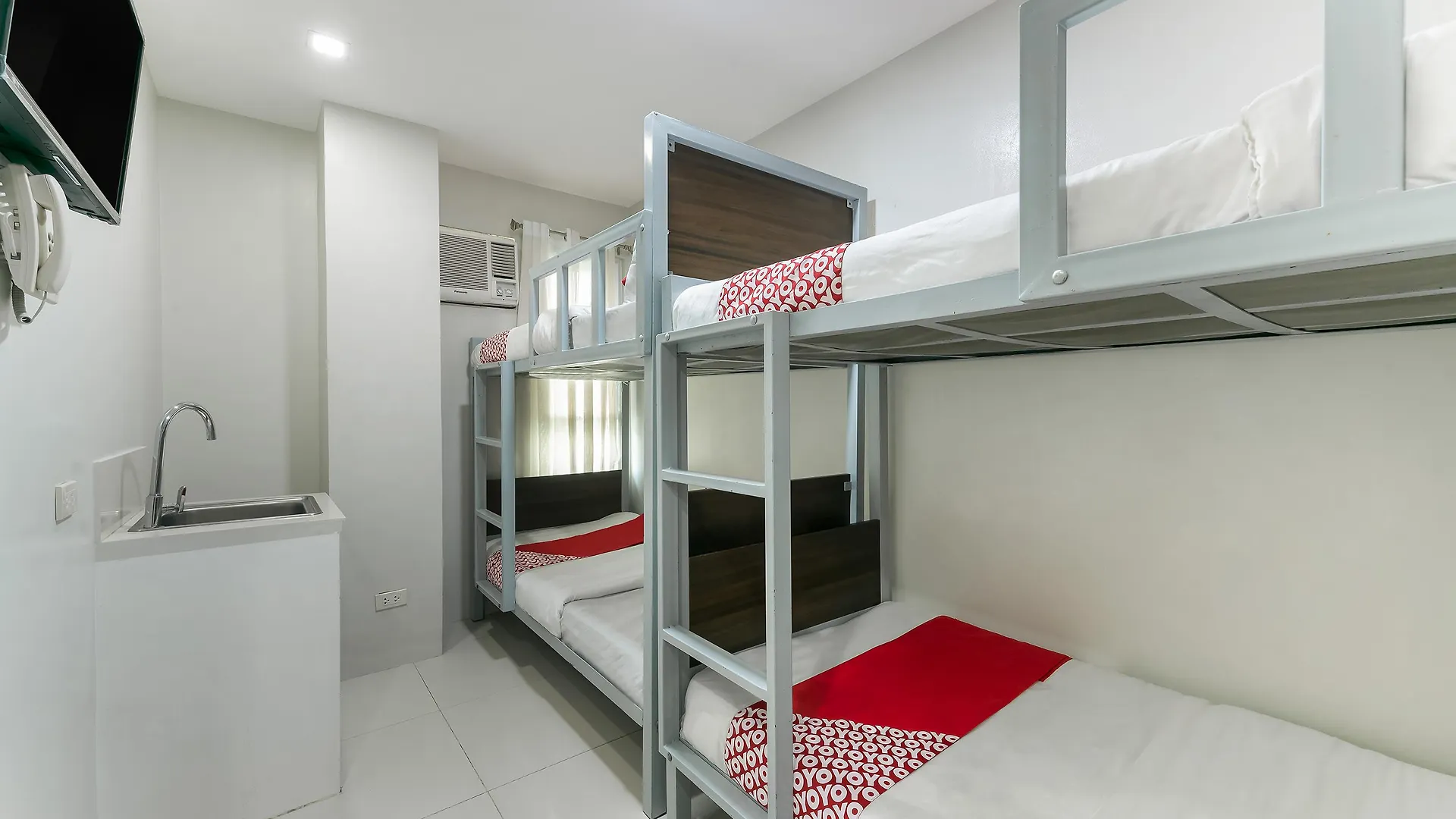 Oyo 152 Sangco Condotel Manilla 3*,  Filippijnen