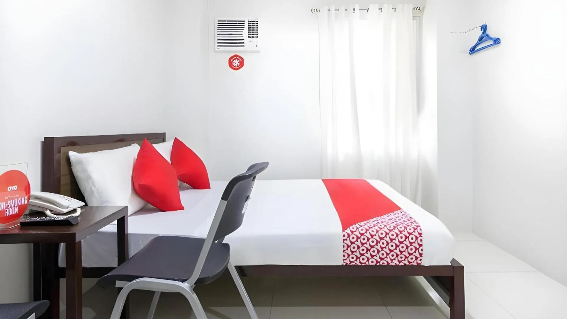 Hotel Oyo 152 Sangco Condotel Manilla