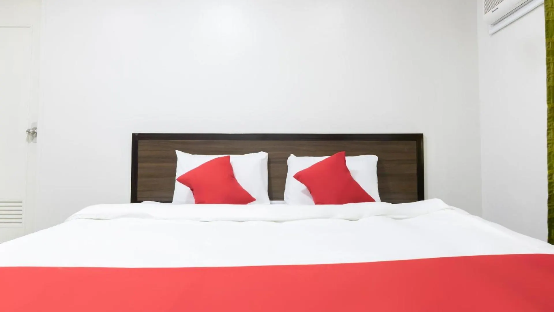 Oyo 152 Sangco Condotel Manilla 3*,