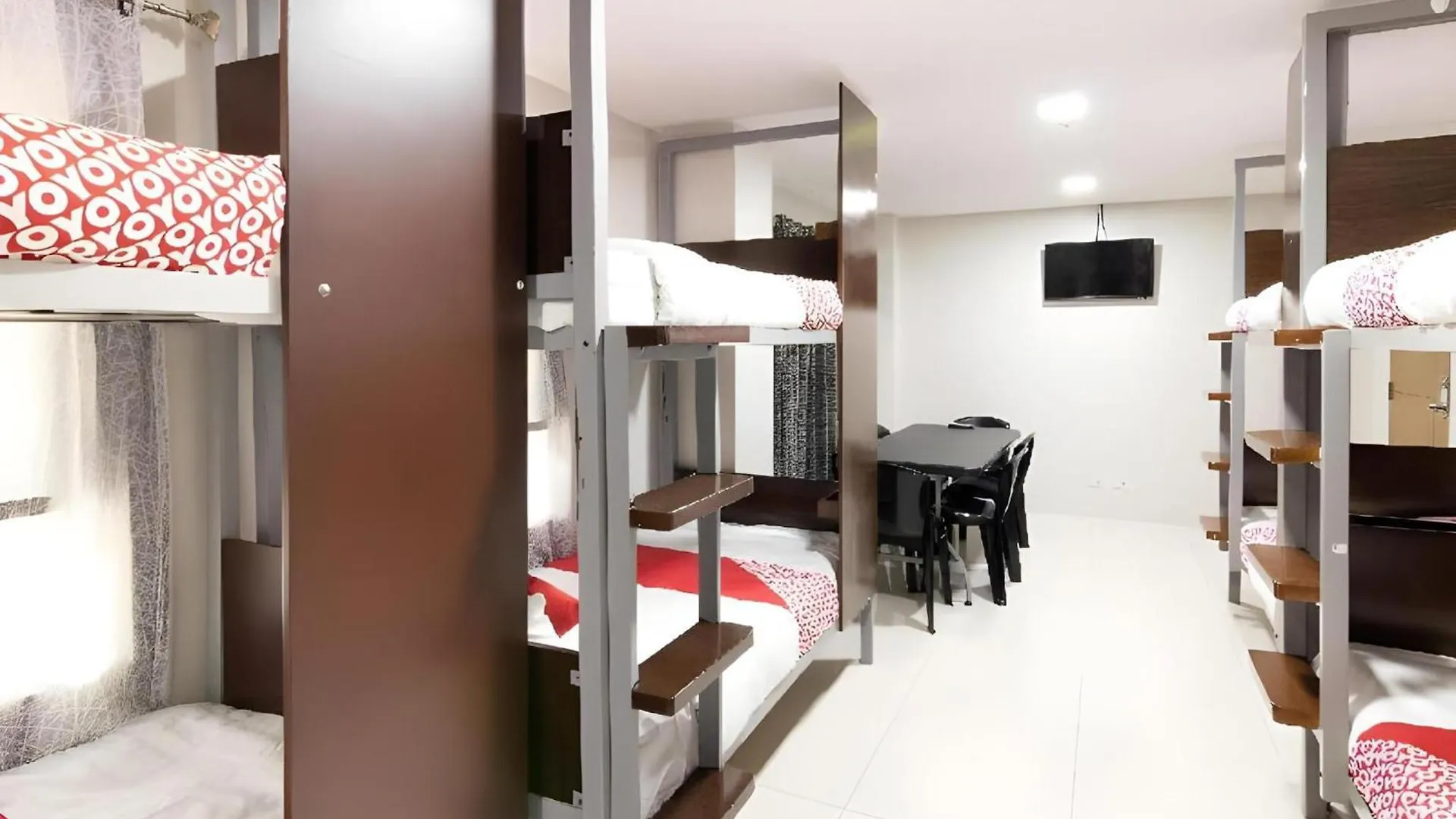 Oyo 152 Sangco Condotel Manilla 3*,  Filippijnen